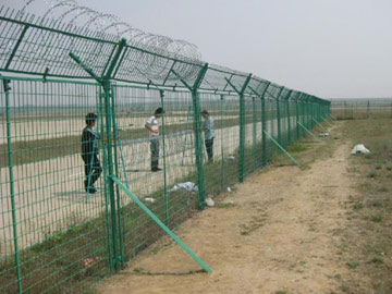 機場隔離網(wǎng) 機場隔離網(wǎng)