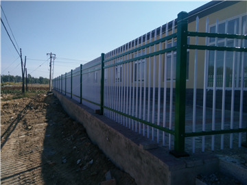 新鋼鐵藝護欄 (5) 新鋼鐵藝護欄 (5)